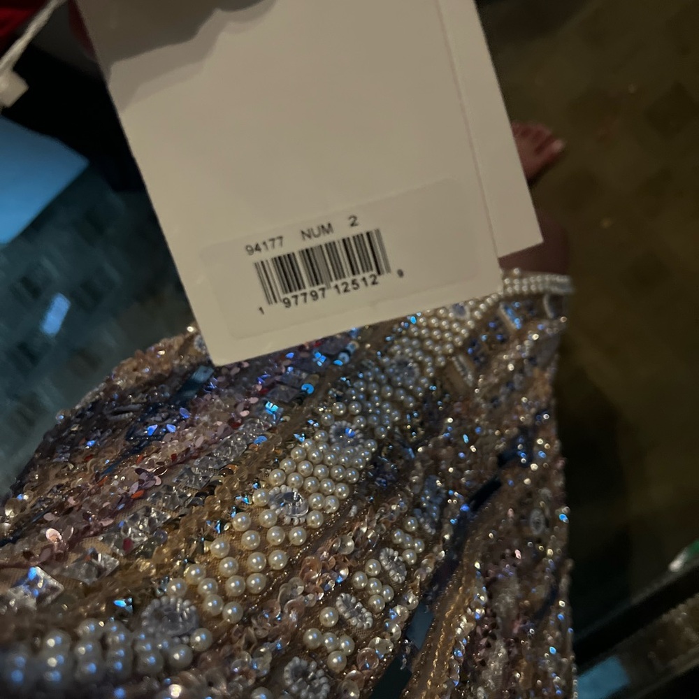 Mac Duggal (sample piece)Pearl and Crystal Embellished Sleeve